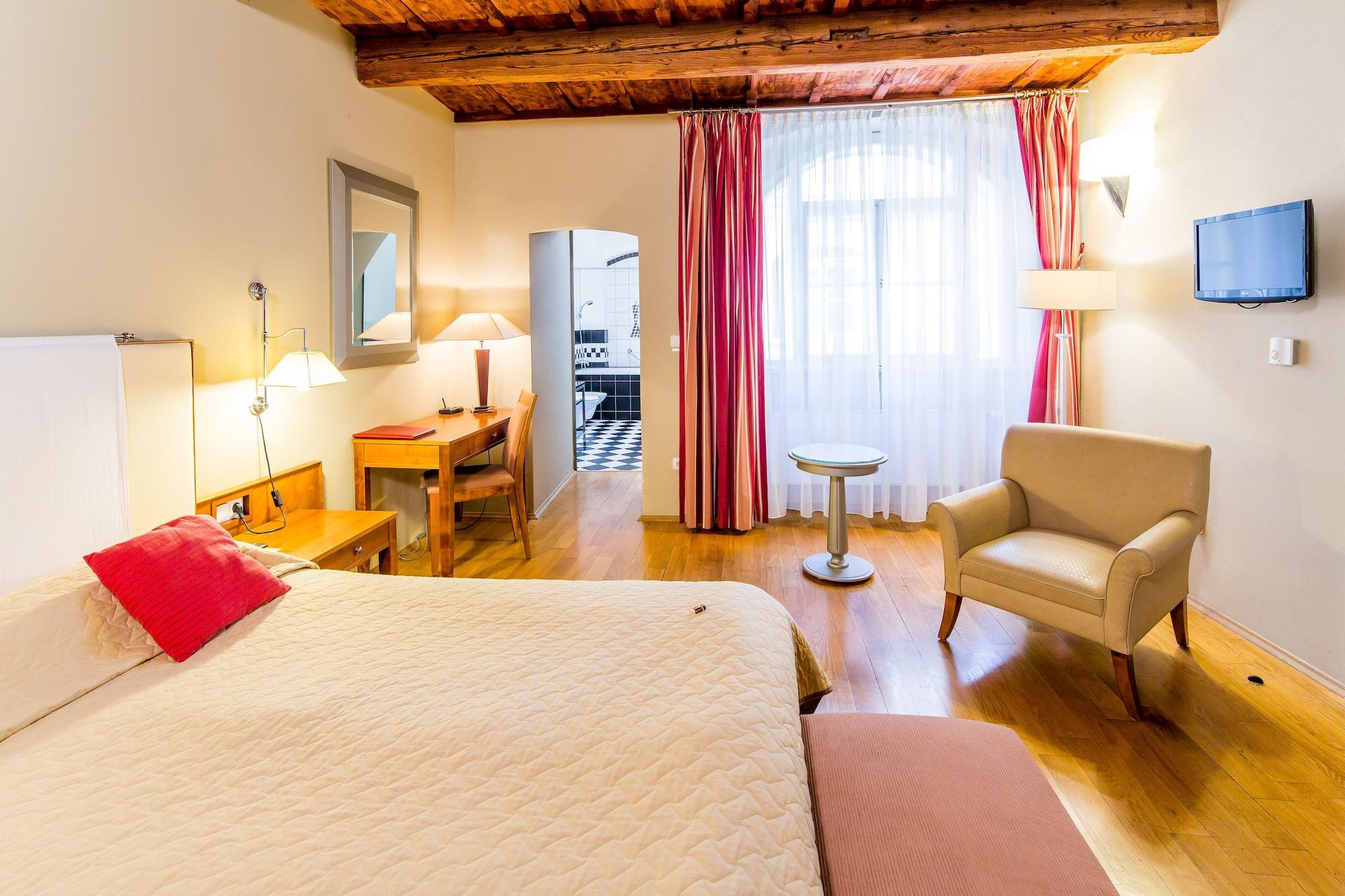 The Golden Wheel Hotel Prague